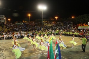  Estudantes da rede estadual de Itacotiara apresentam educadores educacionais durante a Mostra de Gestão