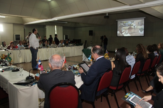 Secretário da Seduc, Rossieli Silva, apresenta o Centro de Mídias na 3a. Reunião Extraordinária do Consed