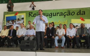 Editais de cursos de pós-graduação foram lançados pelo governador Omar Aziz.