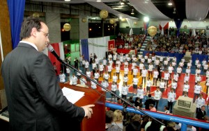 Secretário da Seduc, Rossieli Silva parabenizou estudantes pela conclusão do ensino fundamental.