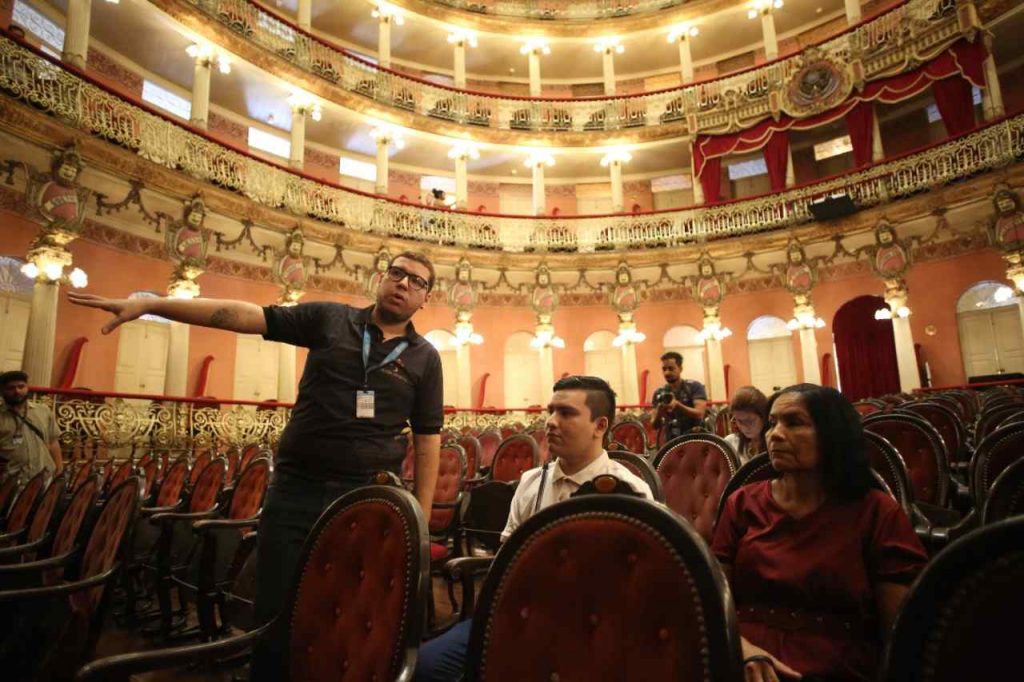 Educação_Visita Teatro Amazonas_Período de Férias_Eduardo Cavalcante_Seduc (4)