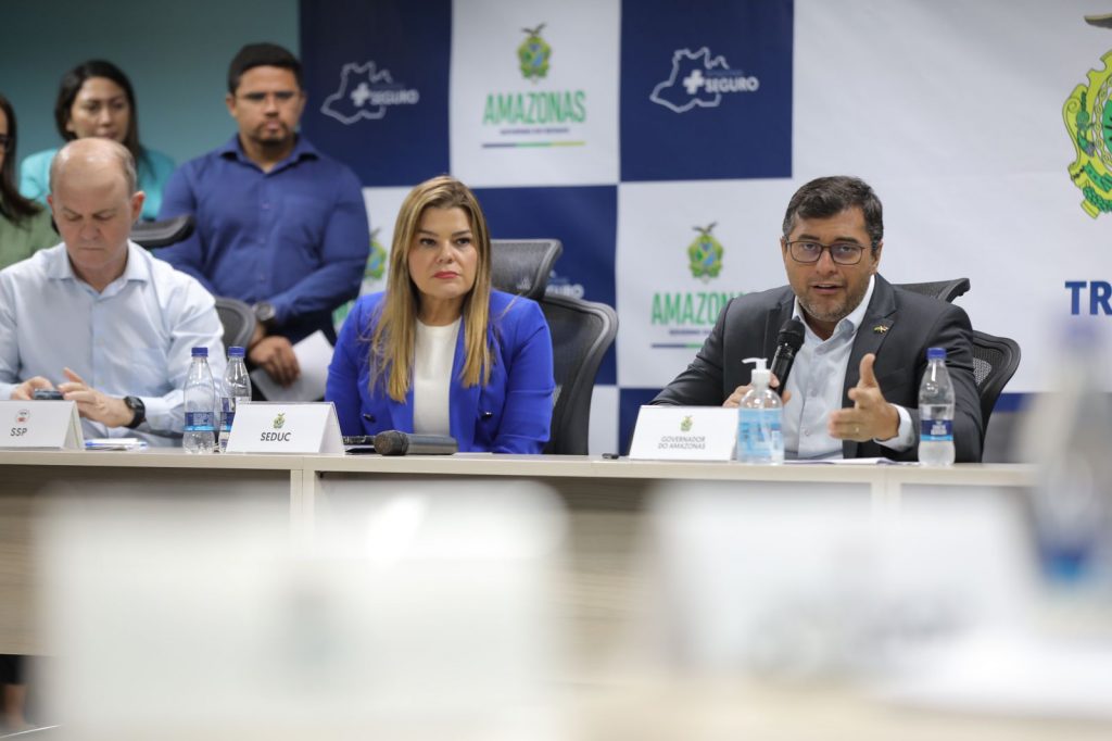 Secom - Governador apresenta proposta em Brasília3