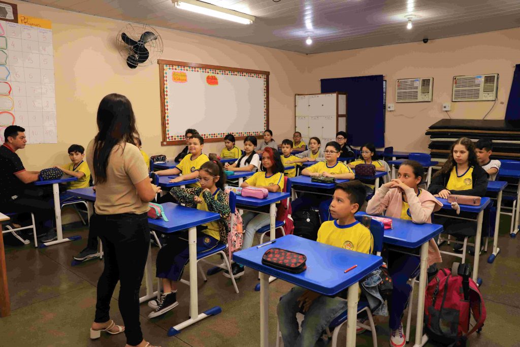 Educação_Alunos realizando prova em sala de aula_Sadem_Foto_Eduardo Cavalcante_Seduc