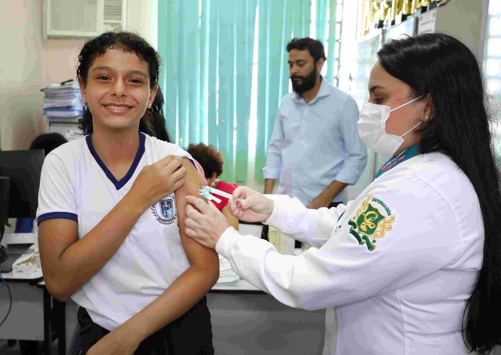 Educação_Vacinação e Palestra sobre a prevenção do Colo de Útero-Euzivaldo Queiroz-Seduc (112) (2)