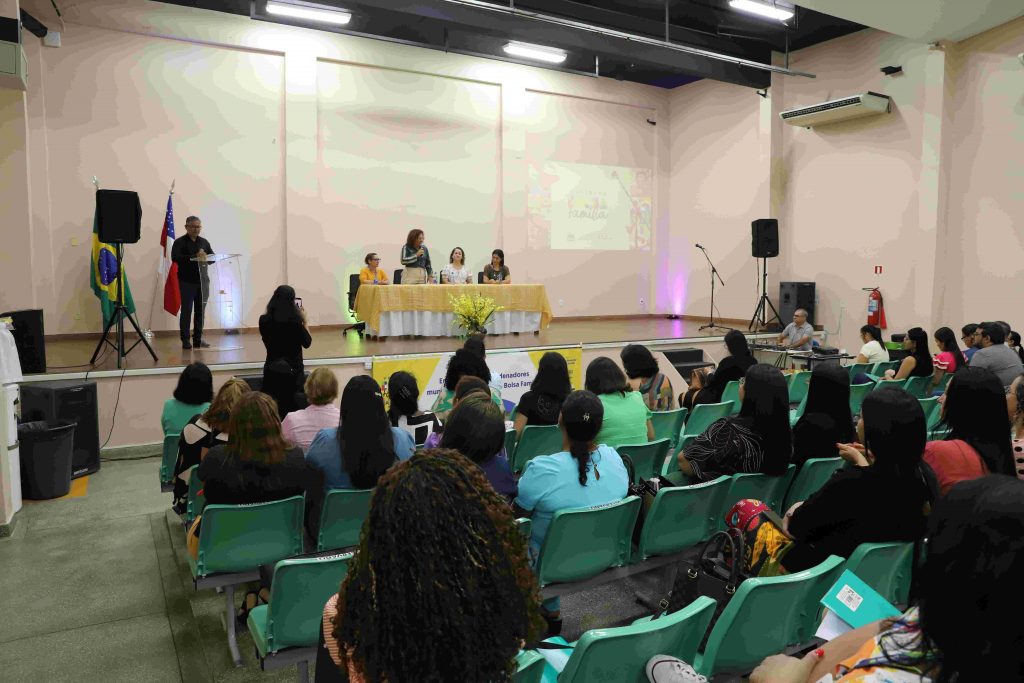 Educação_Encontro formativo Bolsa Família na Educação_Fotos_Eduardo Cavalcante_Seduc_Am (38)