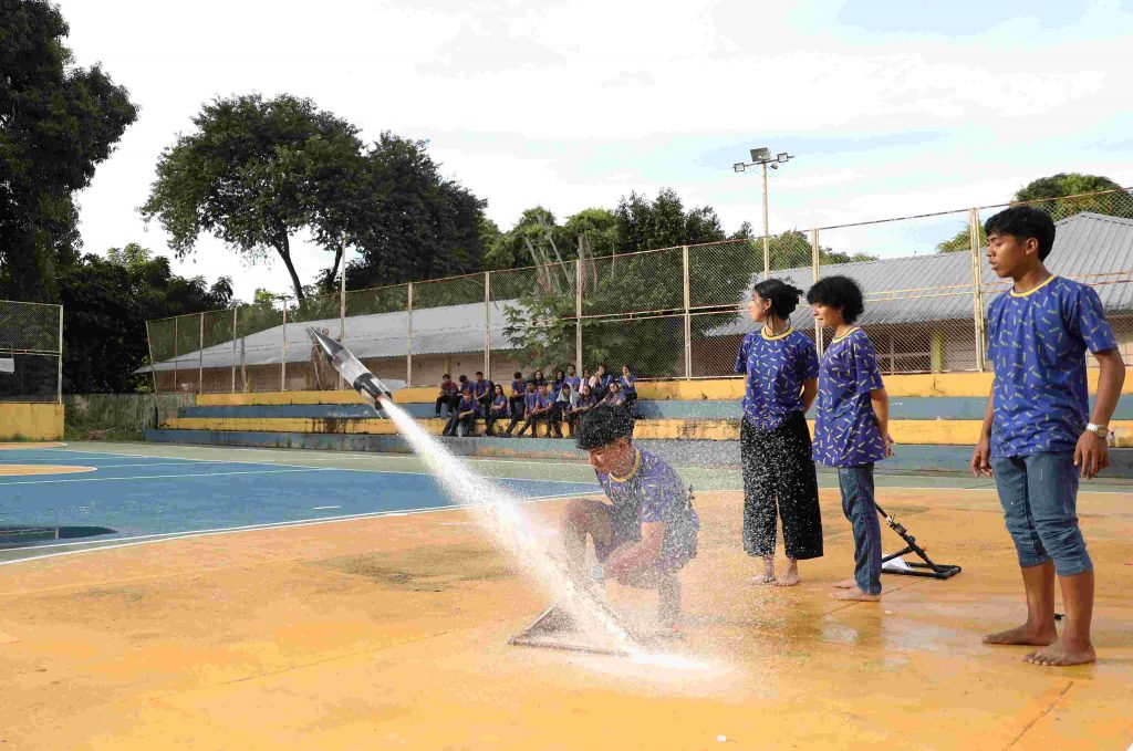 Educação_lançamento de foguetes_Foto_Euzivaldo Queiroz-Seduc (15) (1)