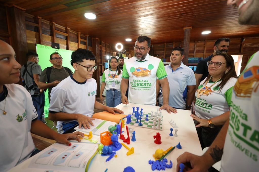 Governador Wilson Lima inaugura primeira Escola da Floresta na RDS de São Sebastião do Uatumã 9_Foto Alex Pazuello Secom